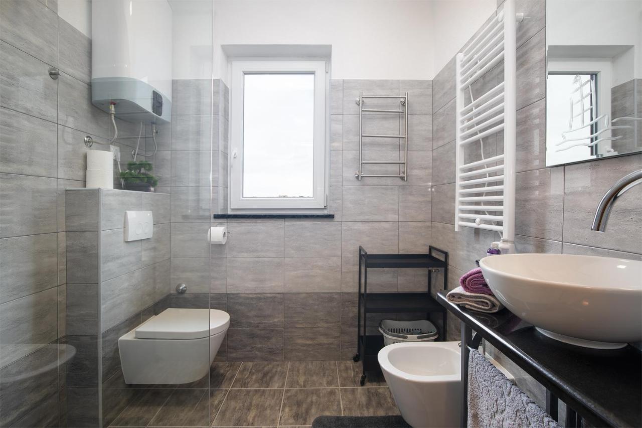 Apartment Little Gallery **** Ρόβινι Εξωτερικό φωτογραφία