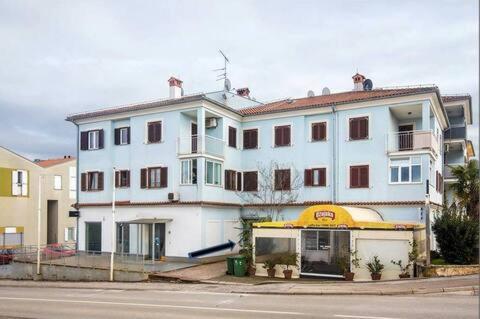 Apartment Little Gallery **** Ρόβινι Εξωτερικό φωτογραφία